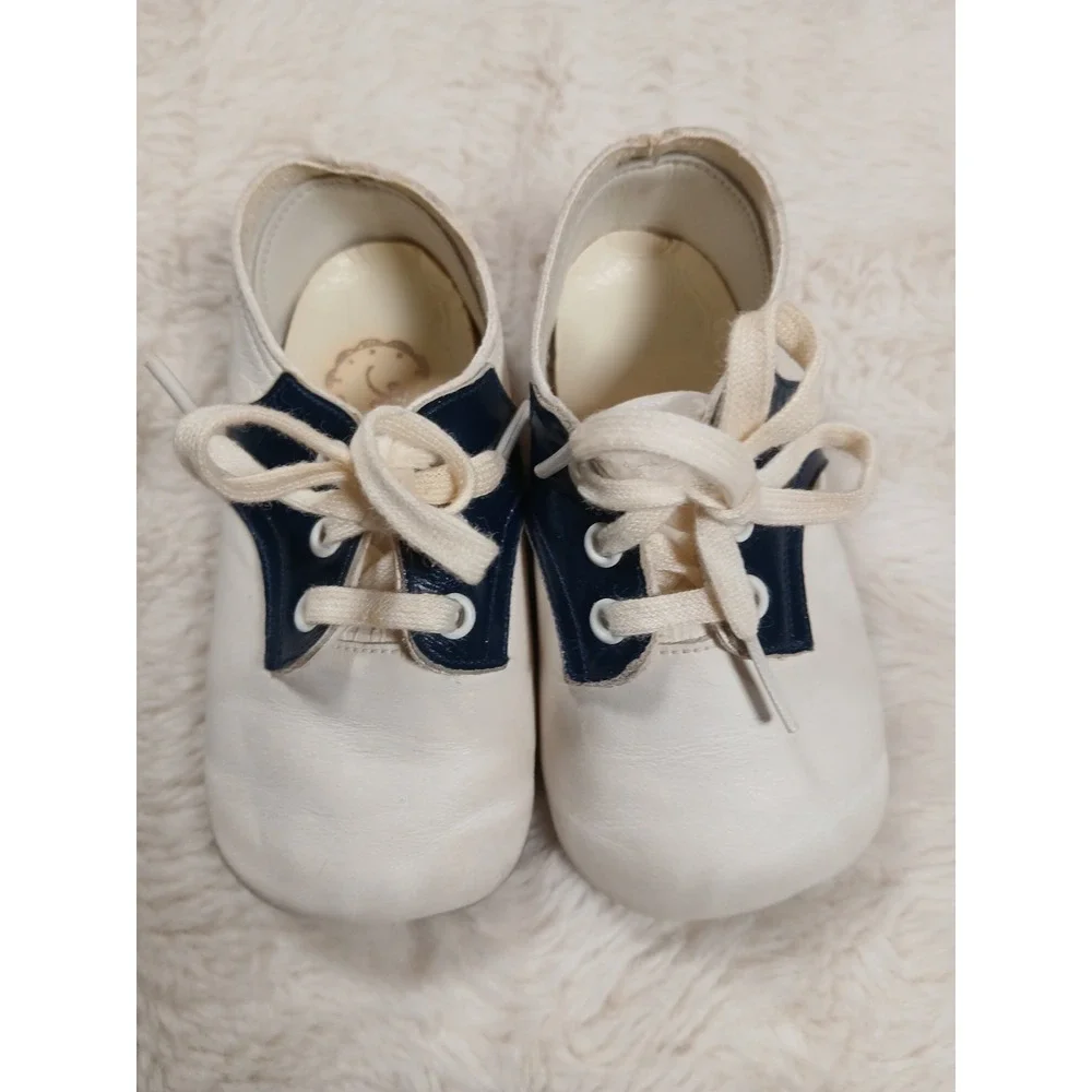 Vtg Mrs. Day's Ideal Baby Shoe White & Navy‎ Soft Leather Shoes Infant  Wearable